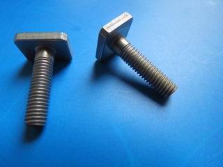 方头螺栓